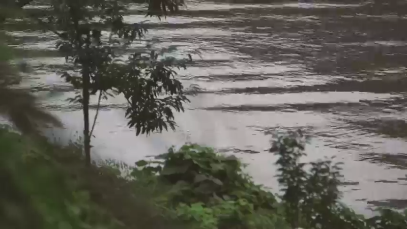 漫长的雨季后，寂静山岭上享受着独自露营的乐趣6-逃离都市 露营日常
