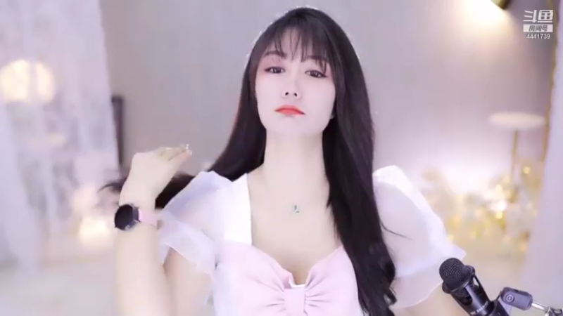 【2021-11-08 17点场】Jue美娘：搞笑 治愈下？