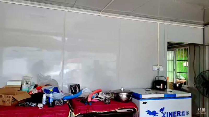 【2021-11-08 09点场】逐梦兄弟：今天去配个电脑