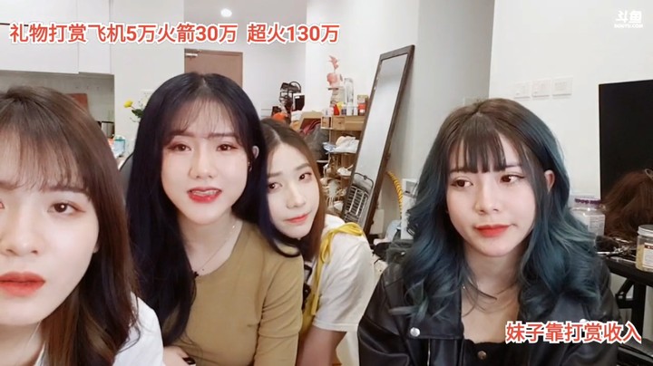 美女演唱流行歌曲很好听，新妹子不错啊