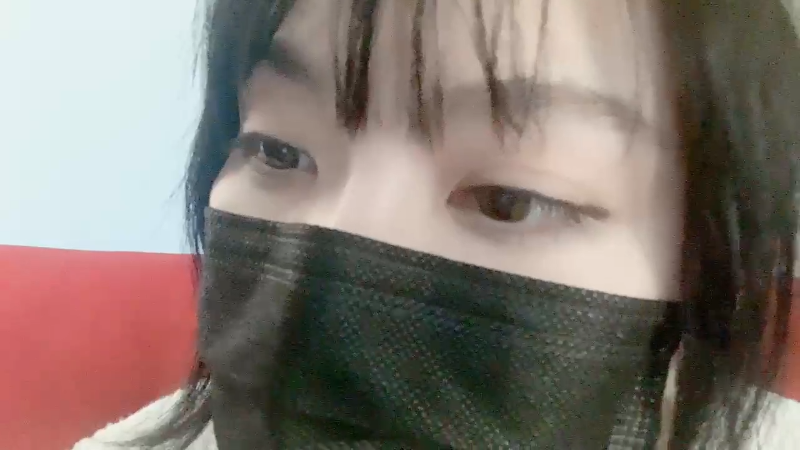 哈哈哈哈，这是放不开的团宝宝。真笑死了