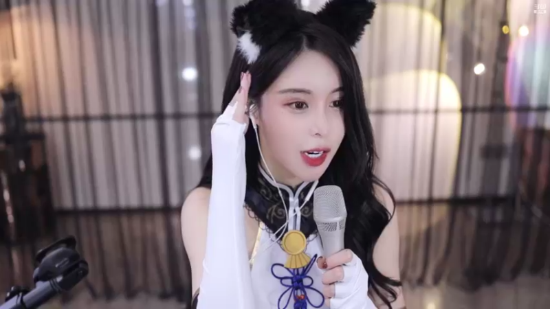 【2021-11-12 00点场】苏恩Olivia：苏恩：晚上好呀 宝