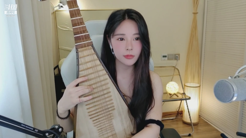【颜值（横屏）】RoseRose肉丝的精彩时刻 20211112 10点场