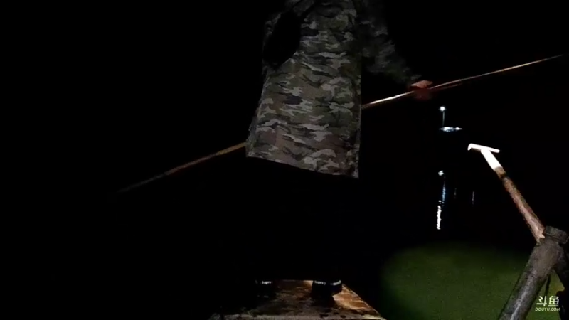 【2021-11-14 19点场】魅力生活i：水库继续干大板鲫鱼