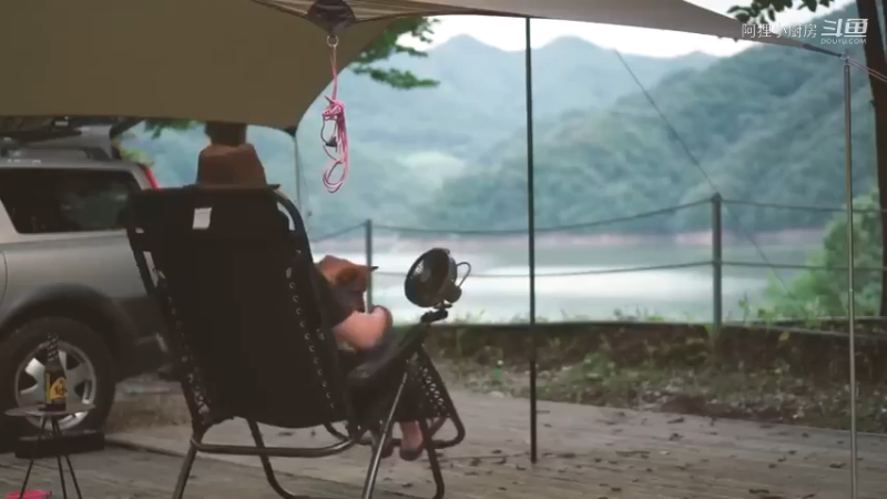 沉静：漫长的雨季后，寂静山岭上享受着独自露营的乐趣4-逃离都市 露营日常