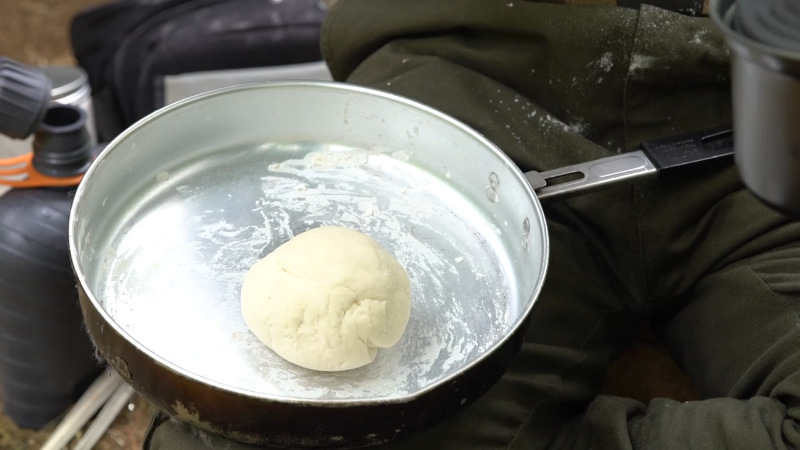 我在斗鱼看野食小哥直播美食