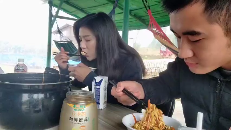 【2021-11-16 14点场】川味箩卜：新的一天冲冲冲 757122