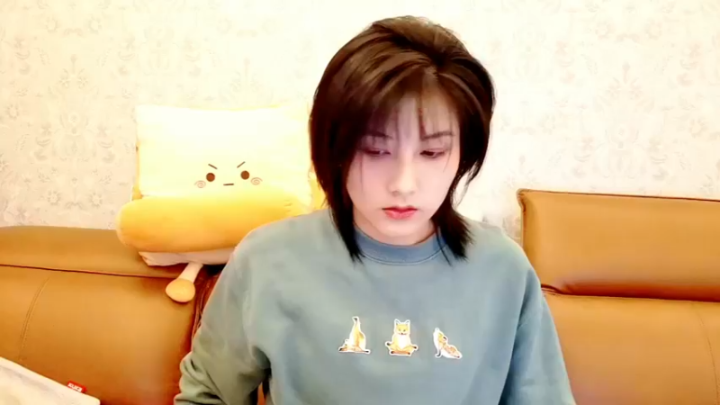 【2021-11-18 19点场】我是唐菲：今天在家里播喔