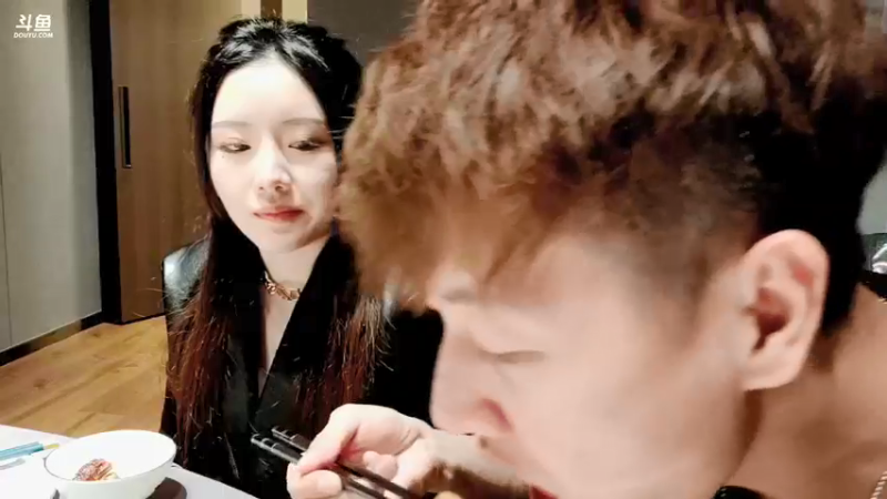 【2021-11-19 19点场】赛文柒Seven：上海跟朋友们吃个饭