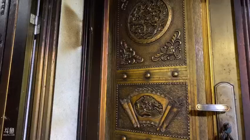 【2021-11-21 17点场】魅力生活i：谢谢狼哥这段时间付出