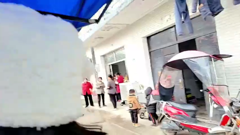 【2021-11-21 12点场】洪湖小肖：变形计之美食篇