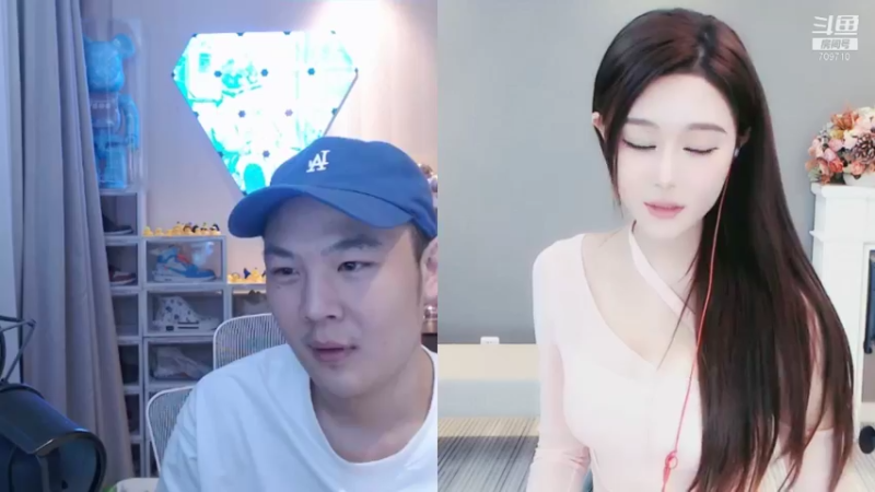 【2021-11-21 17点场】imxiaoxin：【PGC全球总决赛】解说↓半场