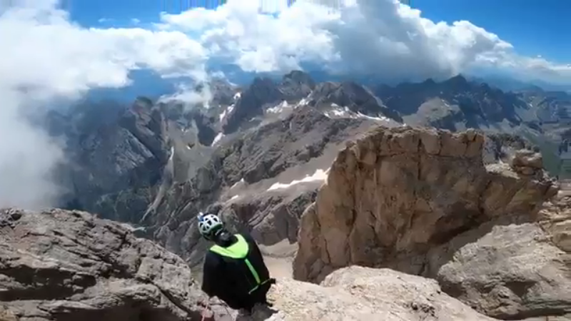 极限运动 飞鼠服 峡谷 e
