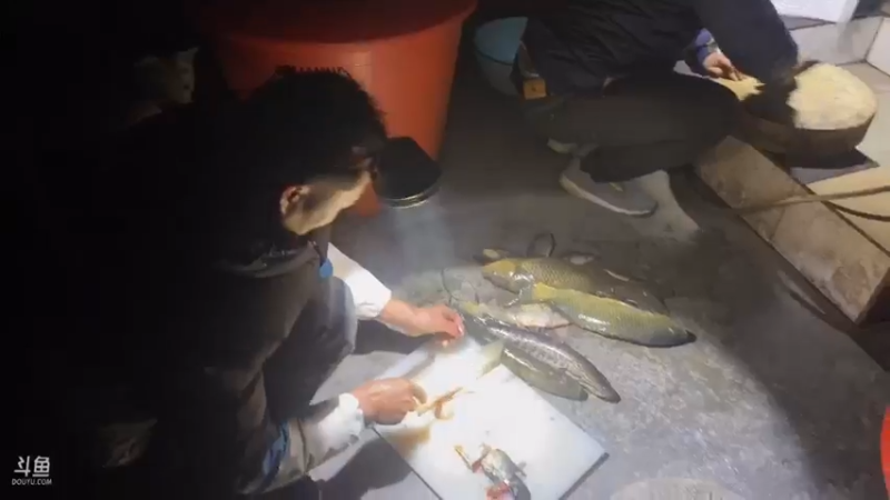 【2021-11-22 21点场】魅力生活i：宵夜美食聊天