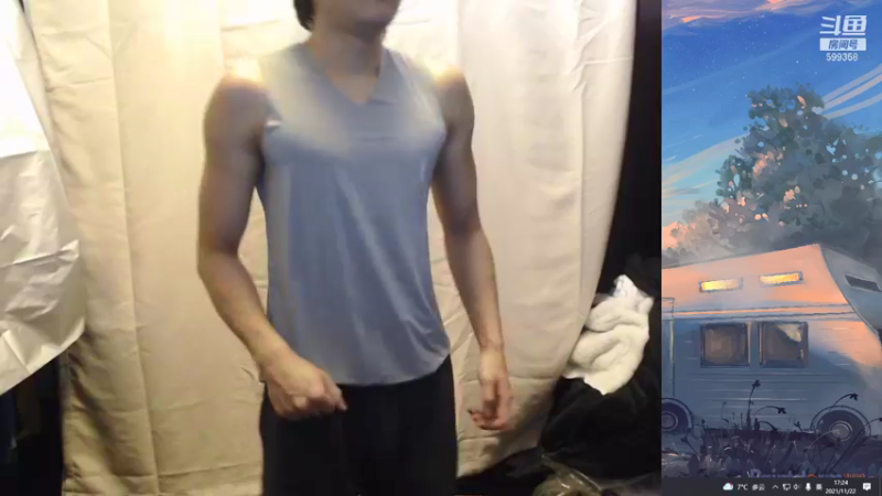 【2021-11-22 17点场】胸肌很大的良小伞：来啦baby们！