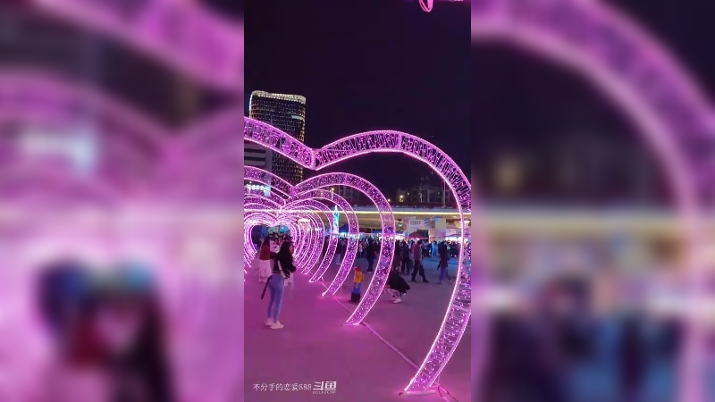 看过来，珠海横琴购商业广场美食节，吃喝玩乐俱全