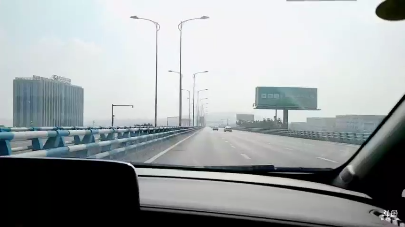 【2021-11-24 13点场】逐梦兄弟：到重庆开播接嘉宾