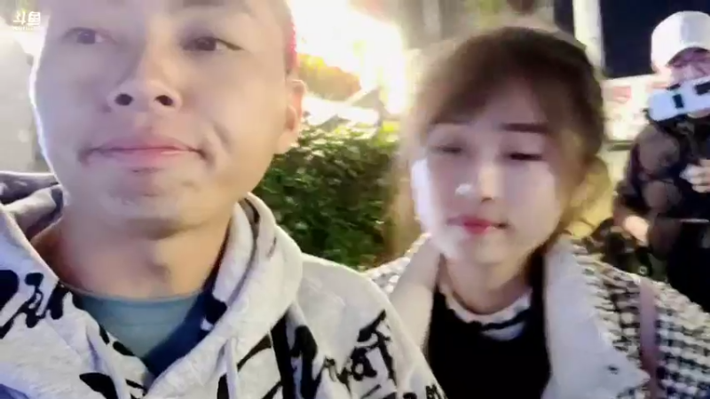 【2021-11-24 20点场】逐梦兄弟：到重庆开播接嘉宾