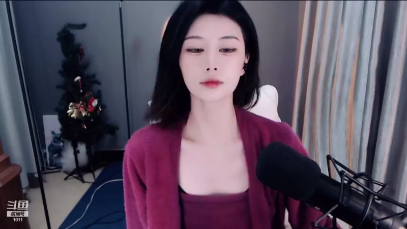 【2021-11-25 19点场】青台miss：1011 做人呐 开心最重要啦