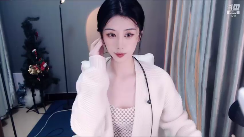 【2021-11-26 21点场】青台miss：1011 做人呐 开心最重要啦