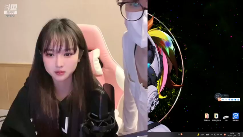【2021-11-27 19点场】紫琪儿小波霸：紫琪的三台来啦