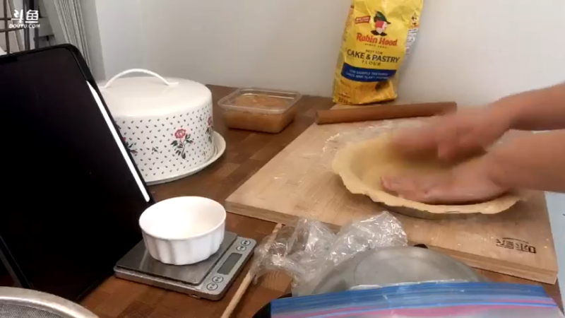 【2021-11-27 16点场】小懒猫爱吃鸡：北美憨憨的甜品厨房又开张了哦