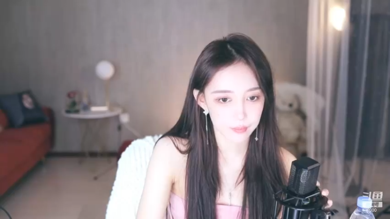 王雨檬_2021_11_06热舞时间_7_7_Jt2I
