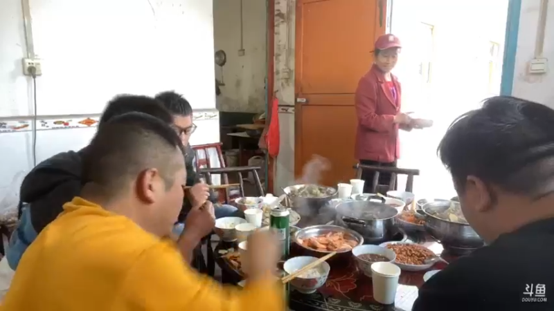 【2021-11-30 16点场】魅力生活i：二师兄30岁生日快乐