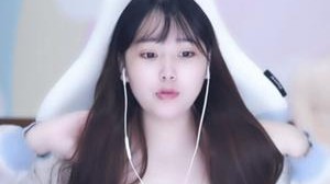这就老公粉？就这就这？喜欢看屏幕里的我，却对我本人这么抗拒？