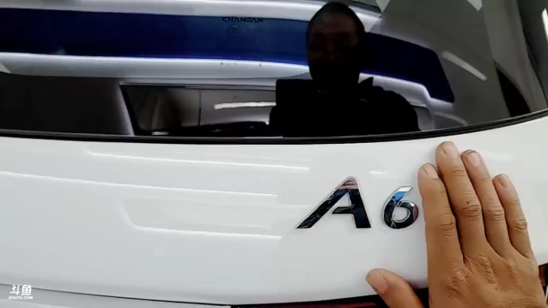 【2021-12-01 15点场】逐梦兄弟：今天提个座驾