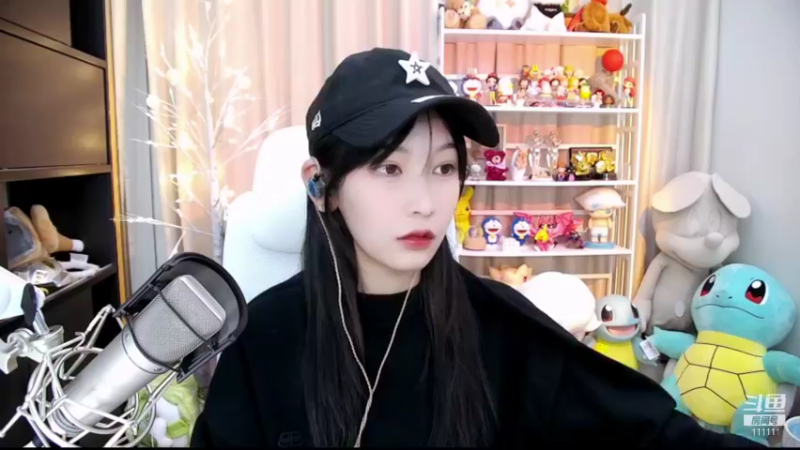 【2021-12-01 16点场】叶知秋Vanessa：叶知秋： 十二月快乐