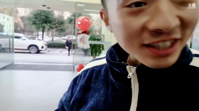 【2021-12-01 17点场】逐梦兄弟：今天提个座驾