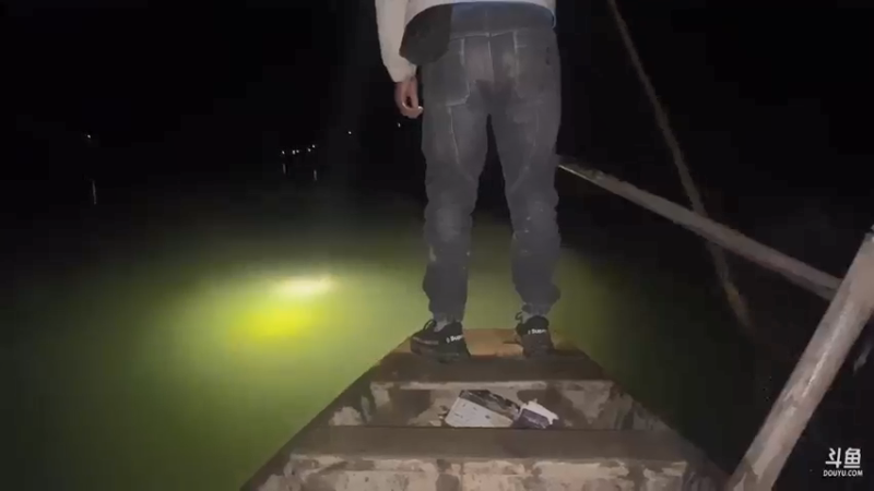 【2021-11-30 22点场】魅力生活i：二师兄30岁生日快乐