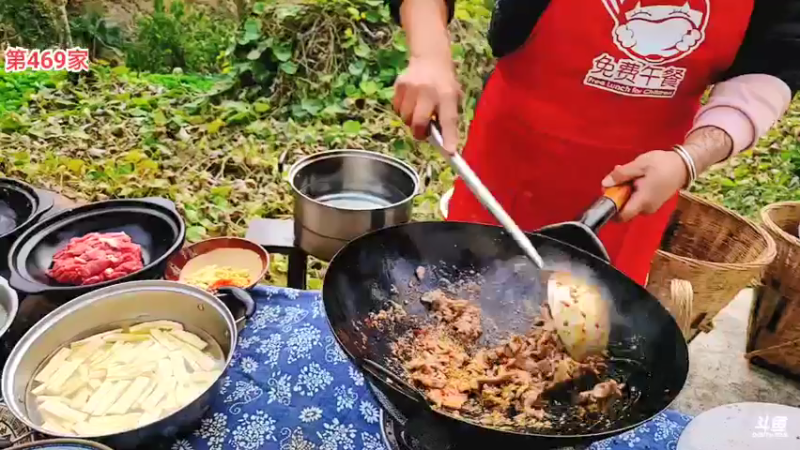 【2021-11-30 16点场】深山大咖：上山做饭免费的晚餐