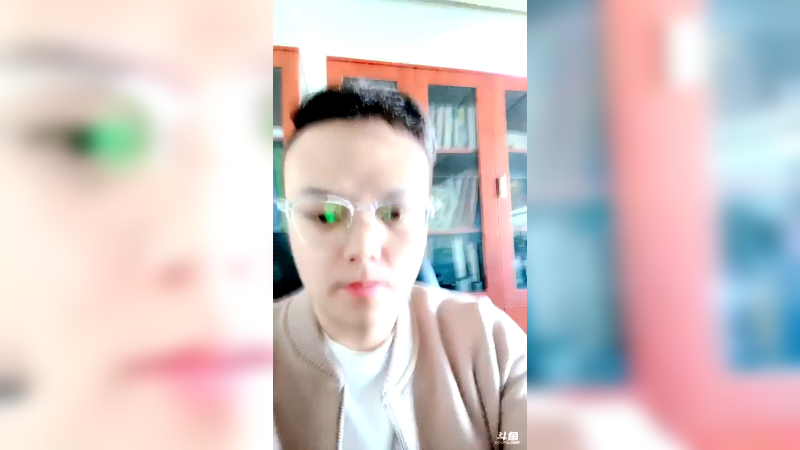 【2021-12-02 16点场】睡懵的渣皇：睡懵的渣皇的直播间