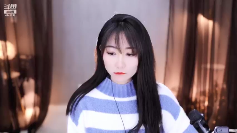 【2021-12-03 18点场】Jue美娘：永远相信光
