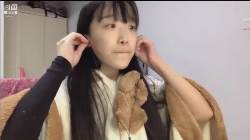 【2021-12-02 17点场】肉仔OvO：全网最亮的仔~小奶团新人主播