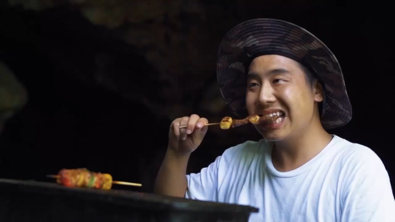 【美食】野食小哥的精彩时刻 20211204 13点场