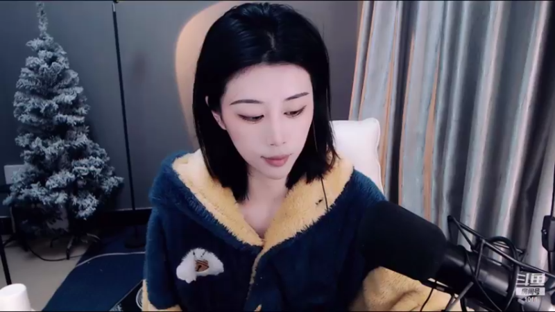 【2021-12-04 20点场】青台miss：1011 做人呐 开心最重要啦