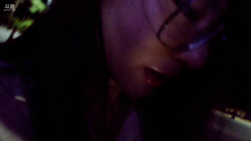 我在斗鱼看XX是个坏女人直播户外