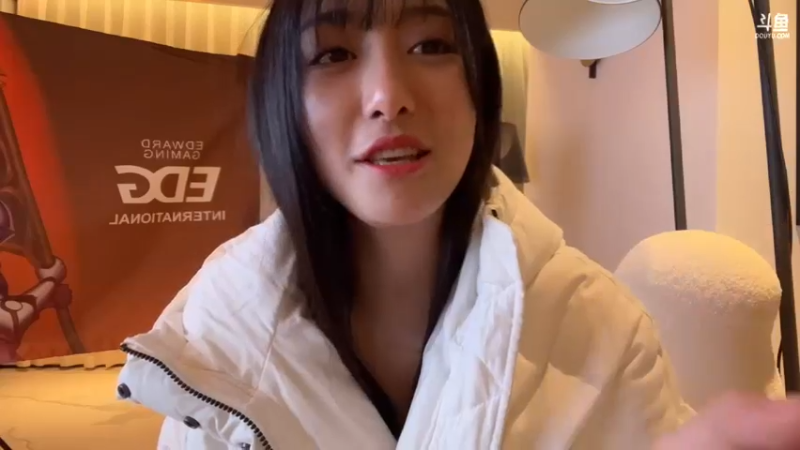 南波儿EDG夺冠2021_11_07_准备20