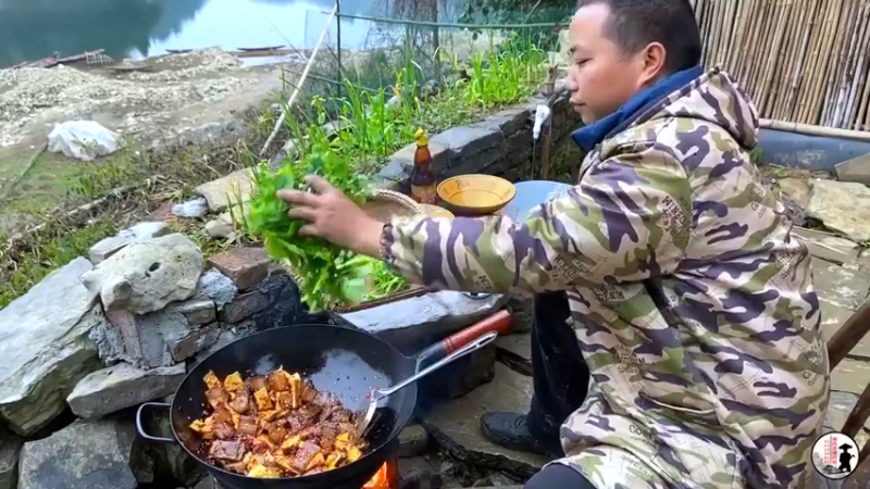 日常腊肉抄美味超下饭 (3)