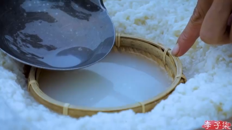 李子柒：手工制衣（5）