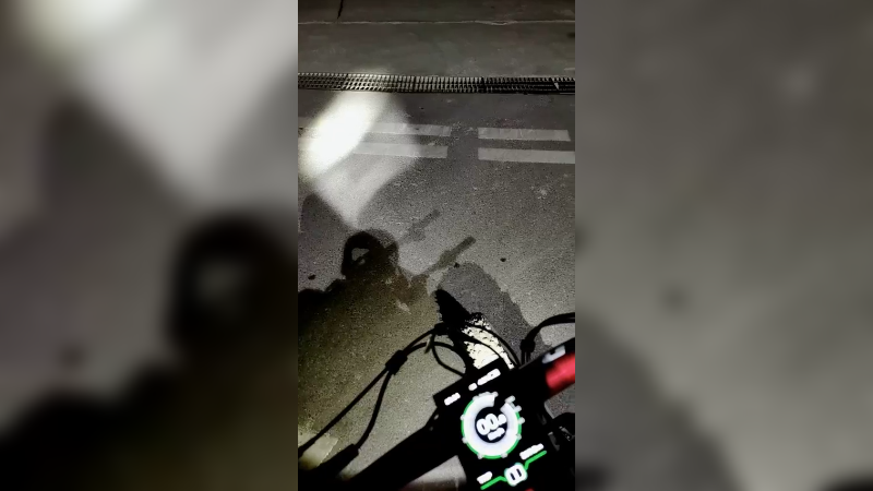 【2021-12-05 23点场】皮特174：出去兜风，吃点东西