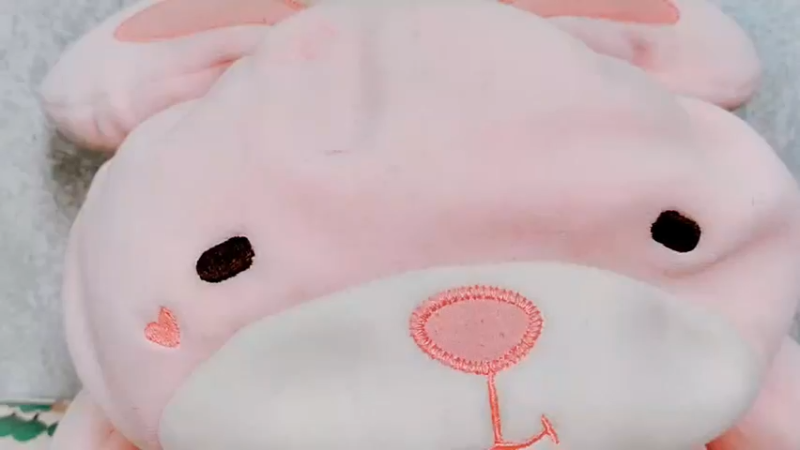 【2021-12-08 18点场】丽亚celiahunne：小姨子：最近眼睛不舒服少播播