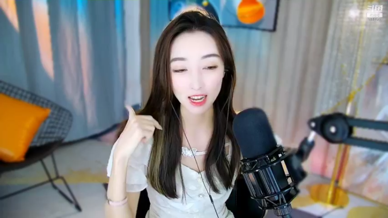 【2021-12-09 21点场】一漉baby：所以你的白月光是谁呢