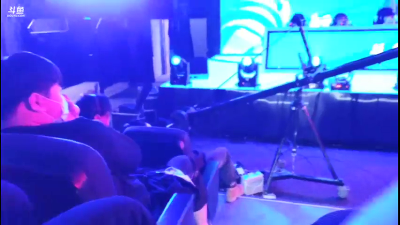 【2021-12-10 21点场】西瓜太浪xx：城市赛宜昌站!斗鱼k7 决赛!