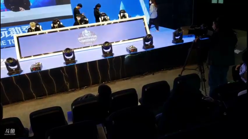 【2021-12-10 10点场】西瓜太浪xx：城市赛宜昌站!斗鱼k7 拿下!