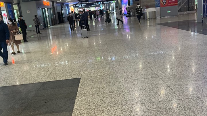 呃呃