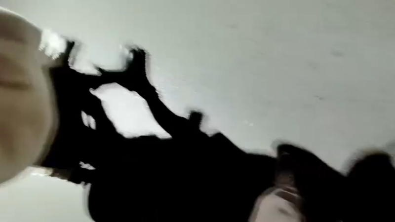 【2021-12-10 23点场】智勋勋勋勋：晚上8点密室直播！